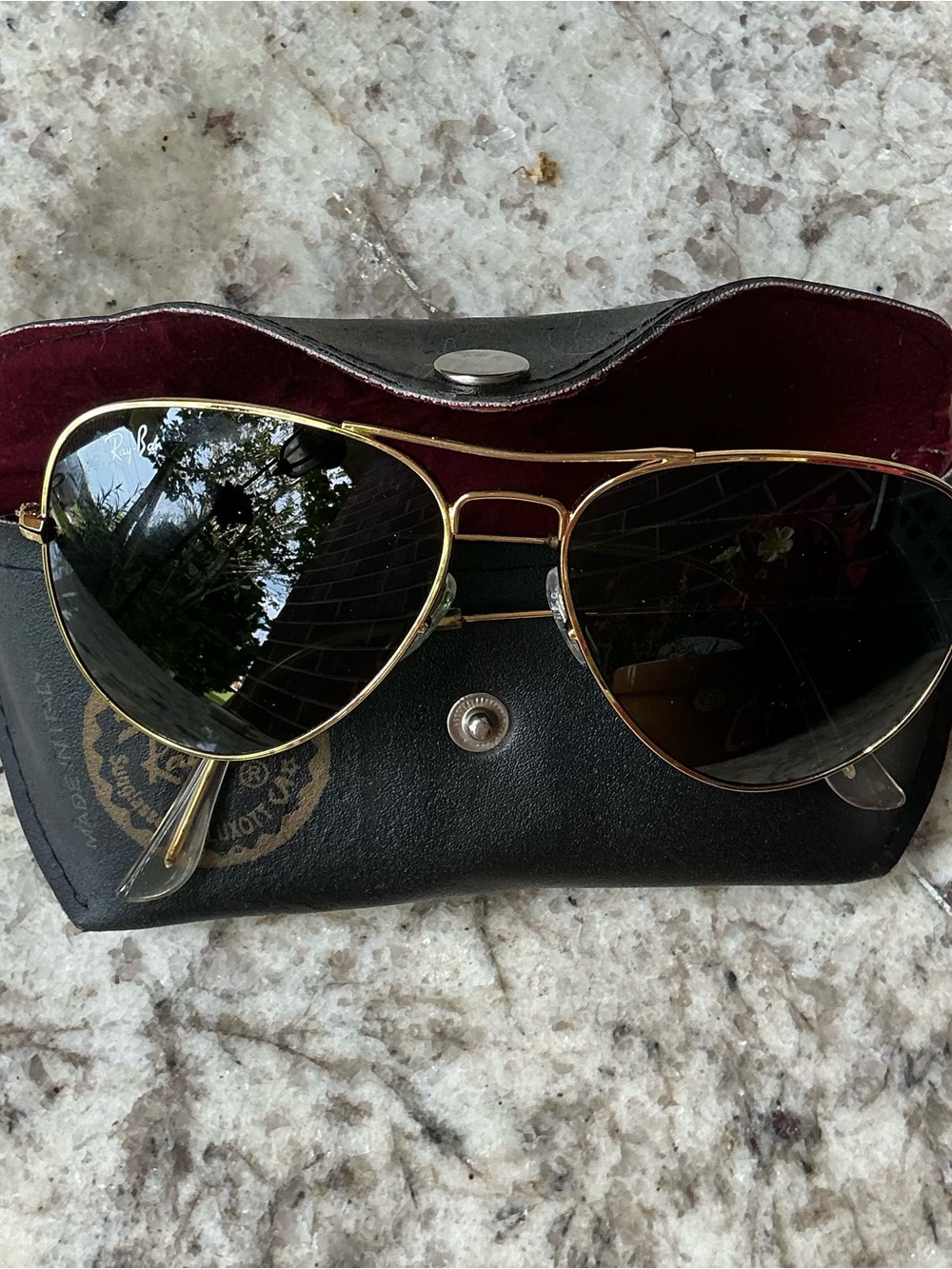 Ray-Ban Gold Frame Aviator Sunglasses green Lenses
